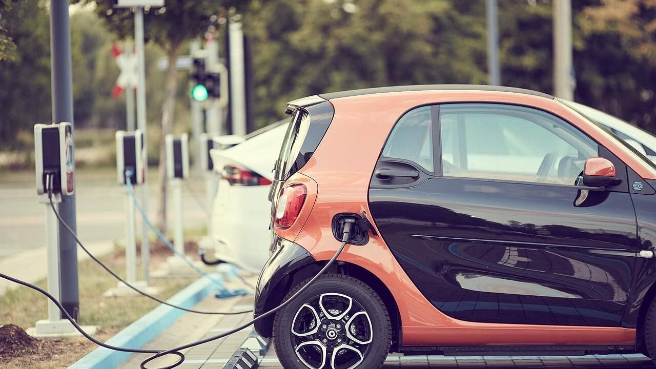 recharge-voiture-electrique-maison